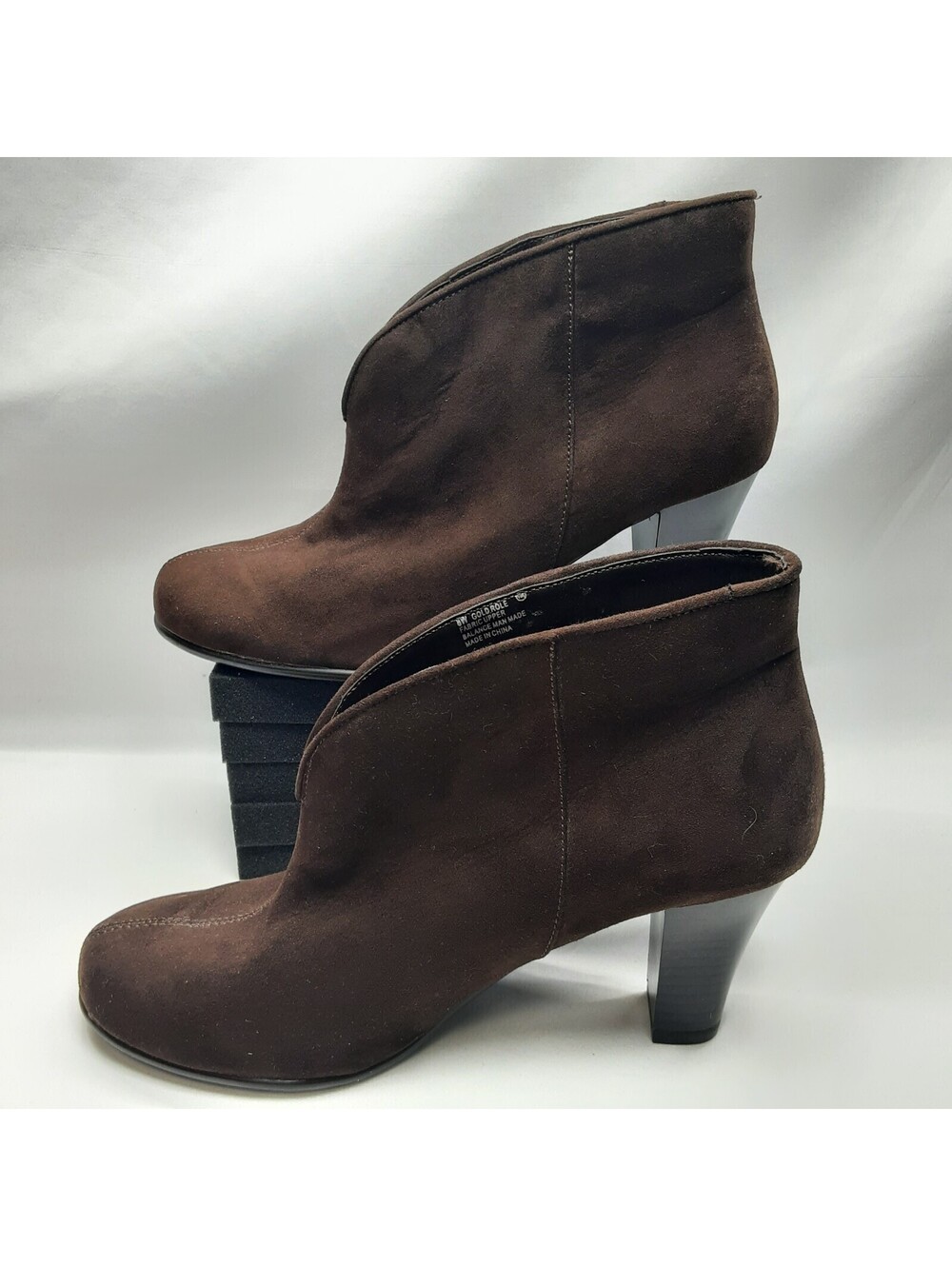A2 - Aerosoles - Gold Role Bootie - Women - Size 8W - Brown Ankle Boots - Picture 2 of 8